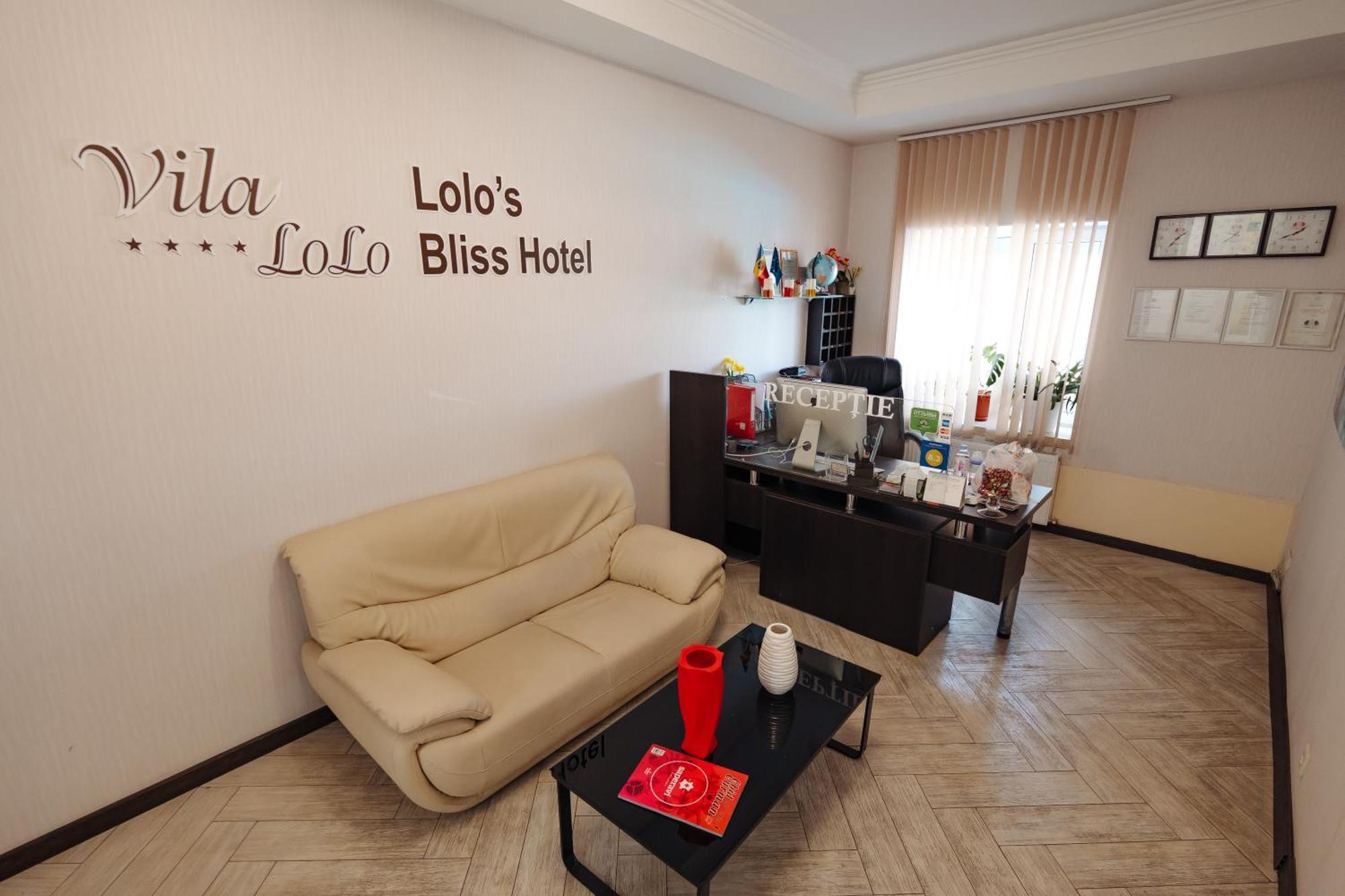 Lolo'S Bliss Hotel คีชีเนา ภายนอก รูปภาพ